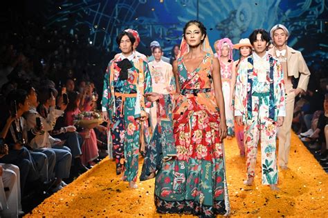 Siam Paragon Fashion Show: Unveiling Avant-Garde Designs and Propelling Thai Haute Couture onto the Global Stage